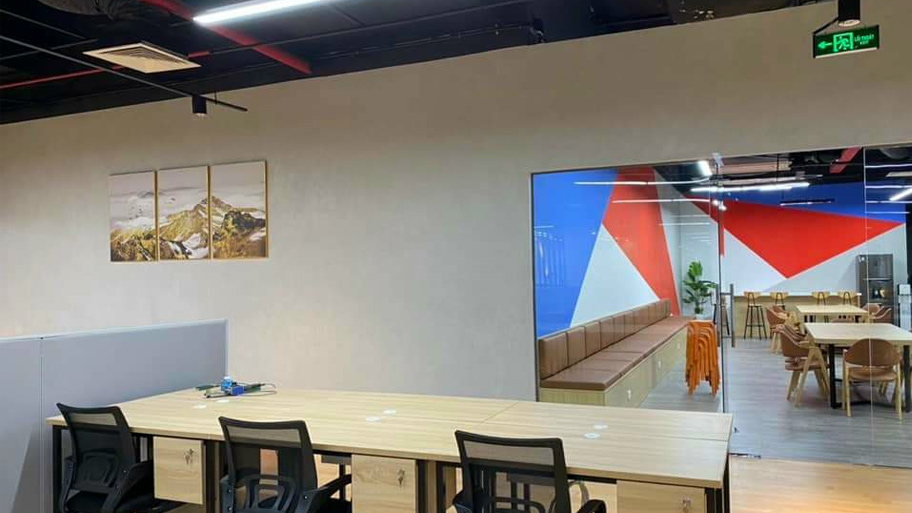 Hướng dẫn chọn màu sơn giả bê tông cho văn phòng làm việc chuẩn chuyên gia Bin Corporatuin Group JSC sử dụng sơn giả bê tông màu xám sáng