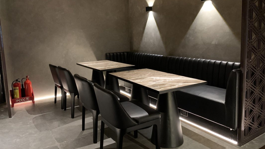 Ứng dụng sơn giả bê tông cho tường nhà hàng Minamoto Japanese