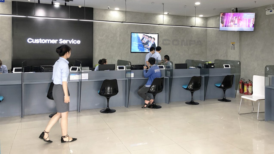 Hướng dẫn chọn màu sơn giả bê tông cho văn phòng làm việc chuẩn chuyên gia Văn phòng bảo hành điện thoại sử dụng sơn giả bê tông