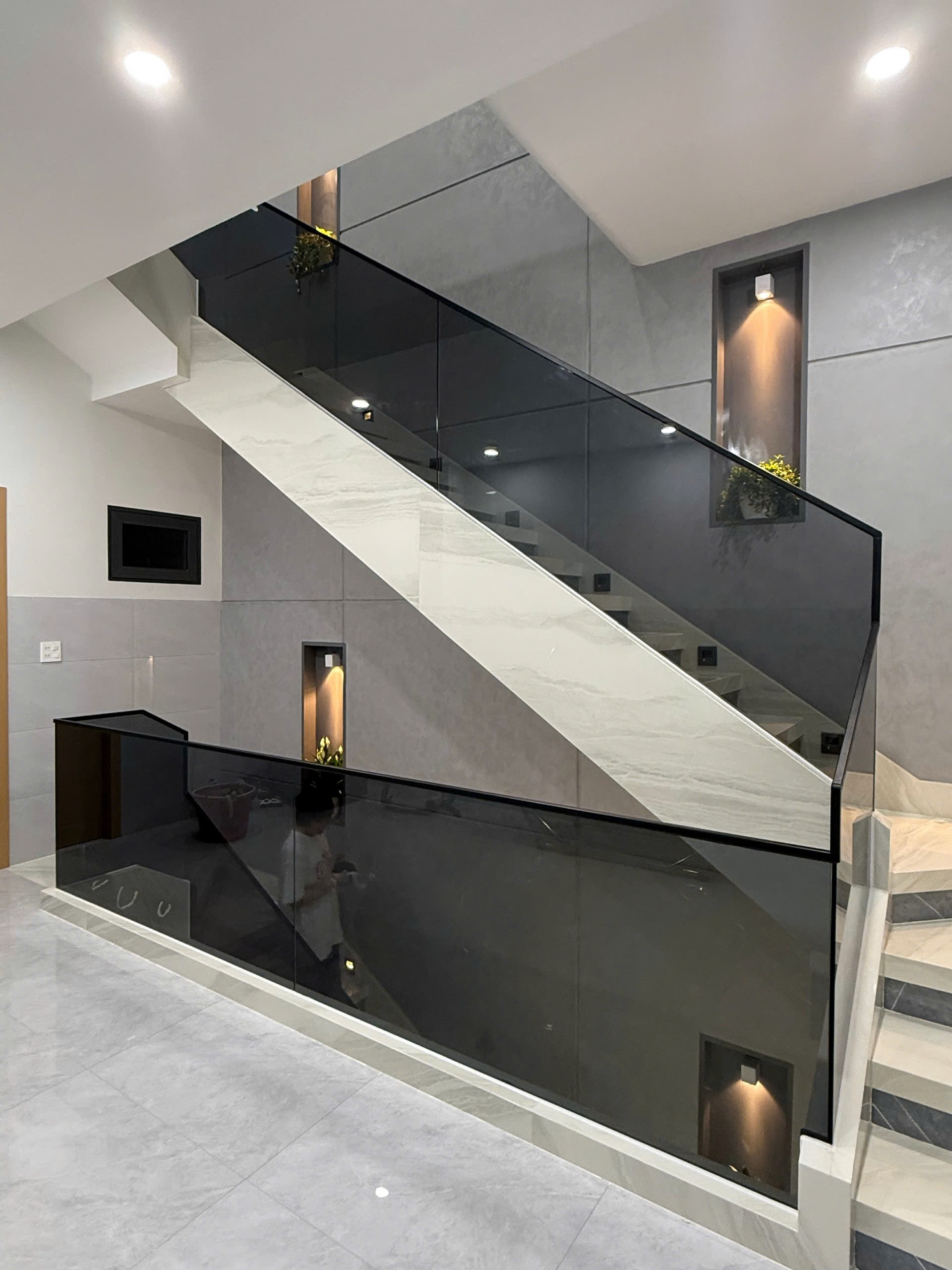 Sơn hiệu ứng kẻ roan: Giải pháp thi công gọn nhẹ, đẹp chuẩn studio ke roan hieu ung am tuong sau