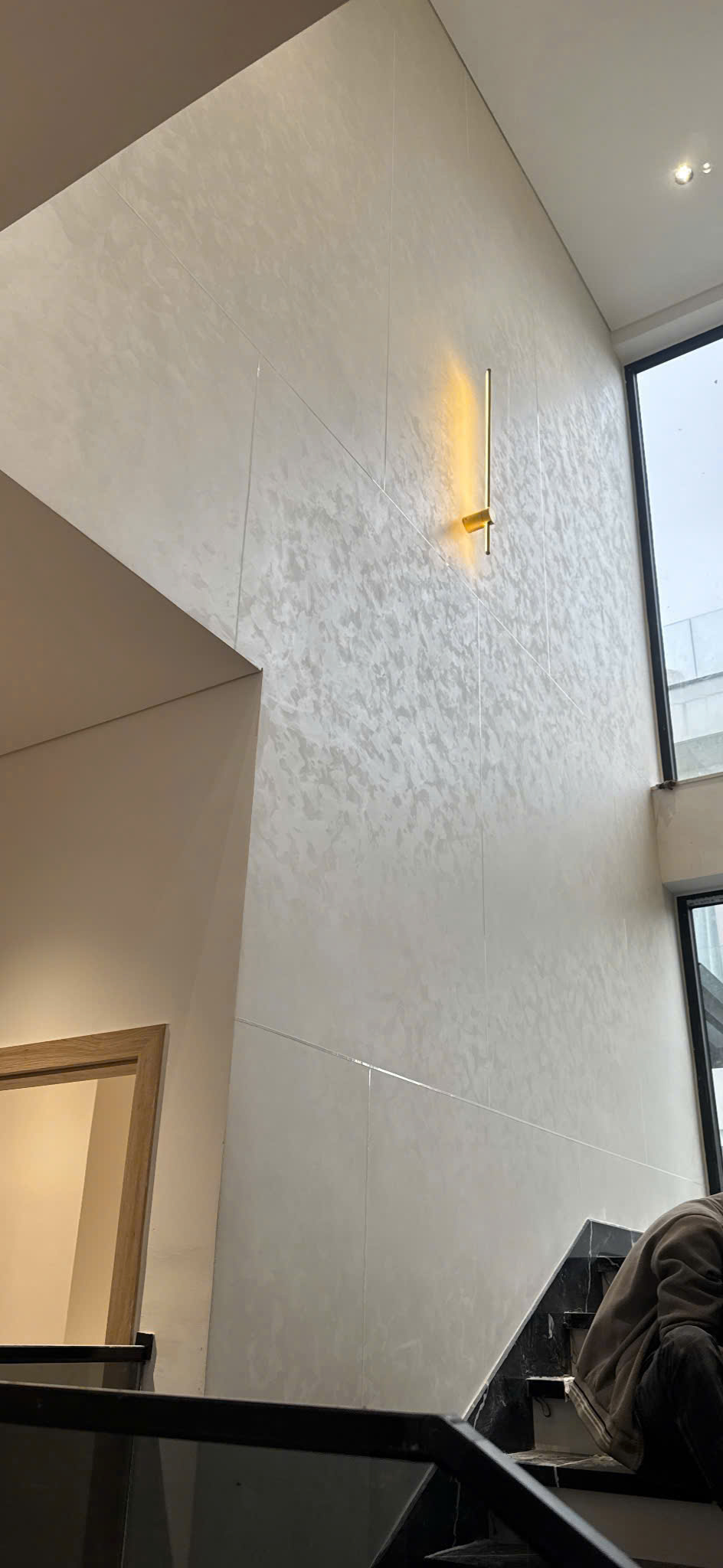 Sơn hiệu ứng kẻ roan: Giải pháp thi công gọn nhẹ, đẹp chuẩn studio ke roan hieu ung mau trang