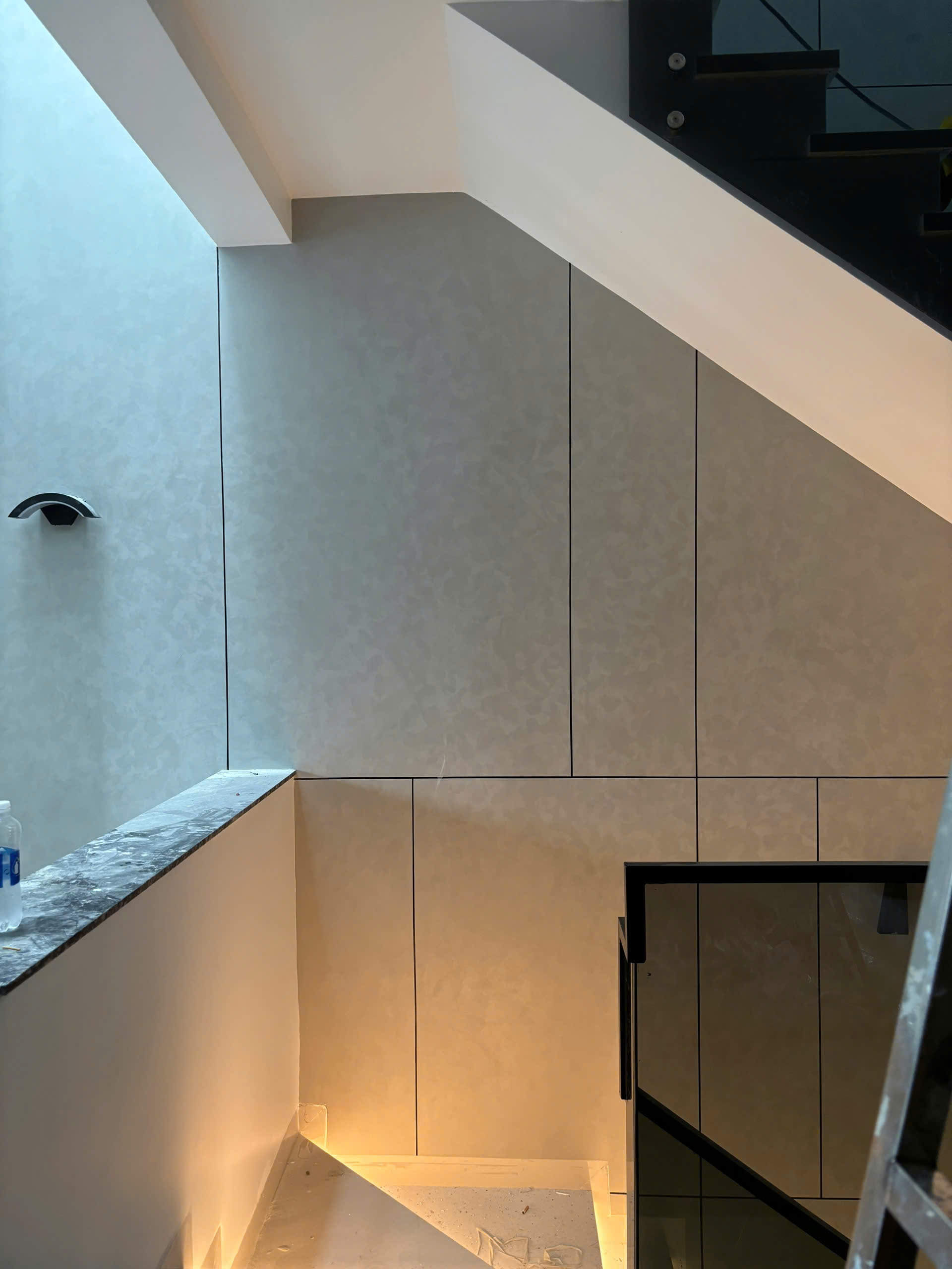 Sơn hiệu ứng kẻ roan: Giải pháp thi công gọn nhẹ, đẹp chuẩn studio ke roan hieu ung moi nhat