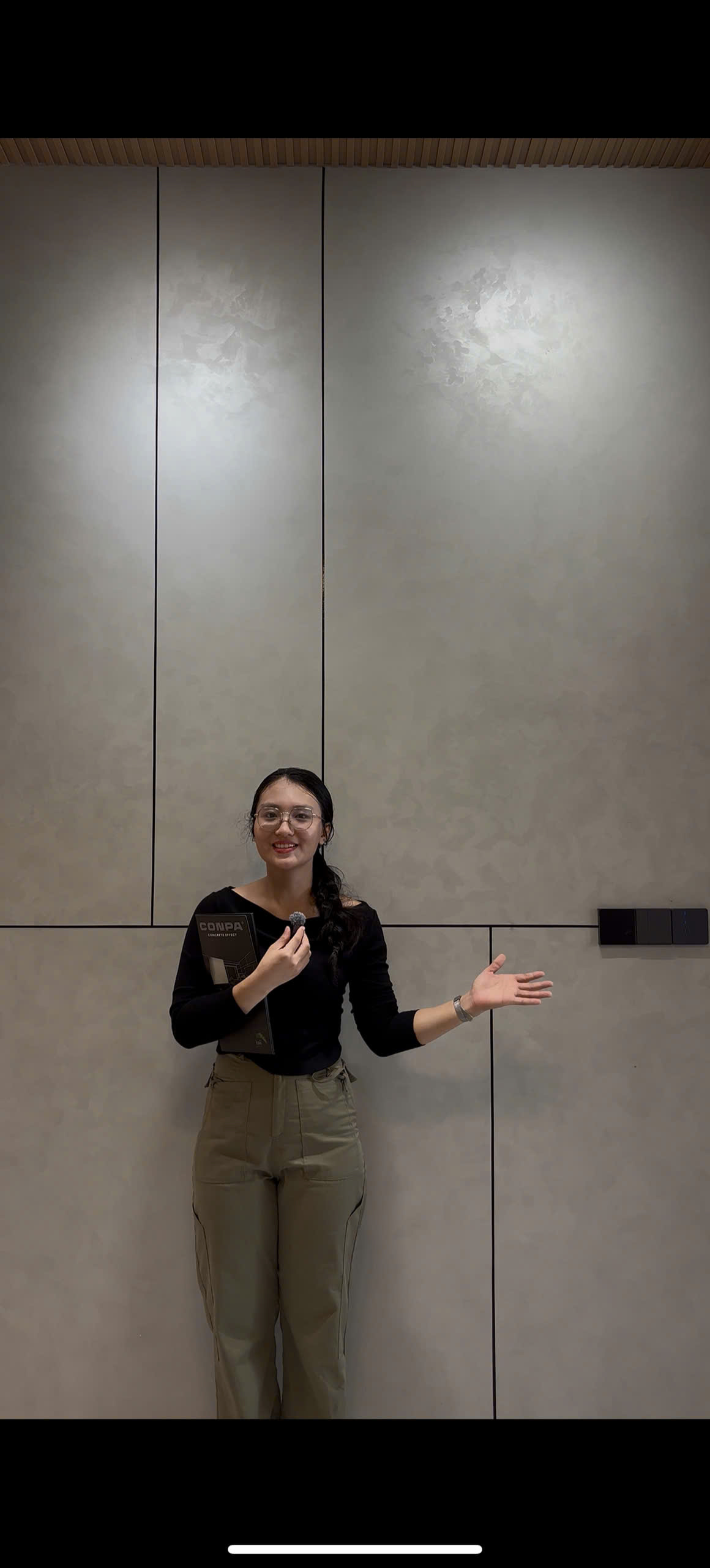 Sơn hiệu ứng kẻ roan: Giải pháp thi công gọn nhẹ, đẹp chuẩn studio ke roan hieu ung tuong be tong