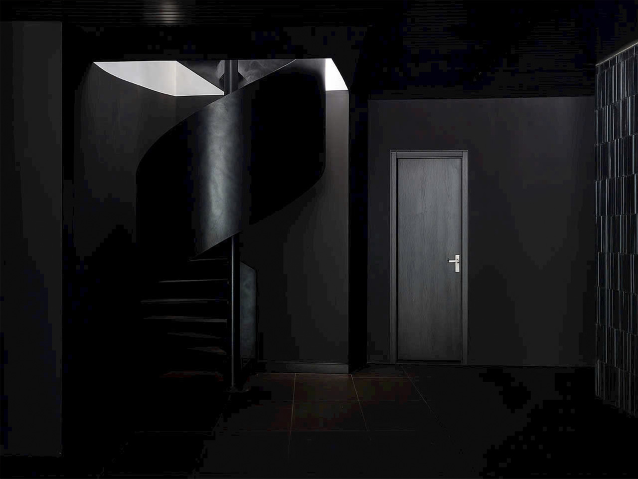 Không gian nội thất tối giản với tông đen – trắng tại Majesty Golf Flagship Hà Nội