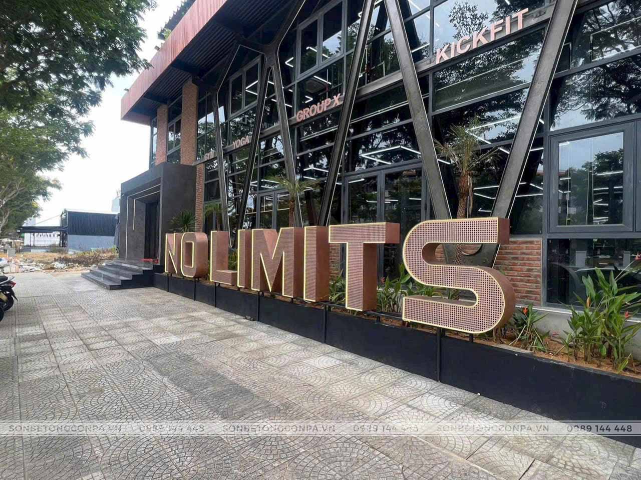 No Limits Fitness & Yoga Sơn hiệu ứng kim loại với Conpa cùng No Limits