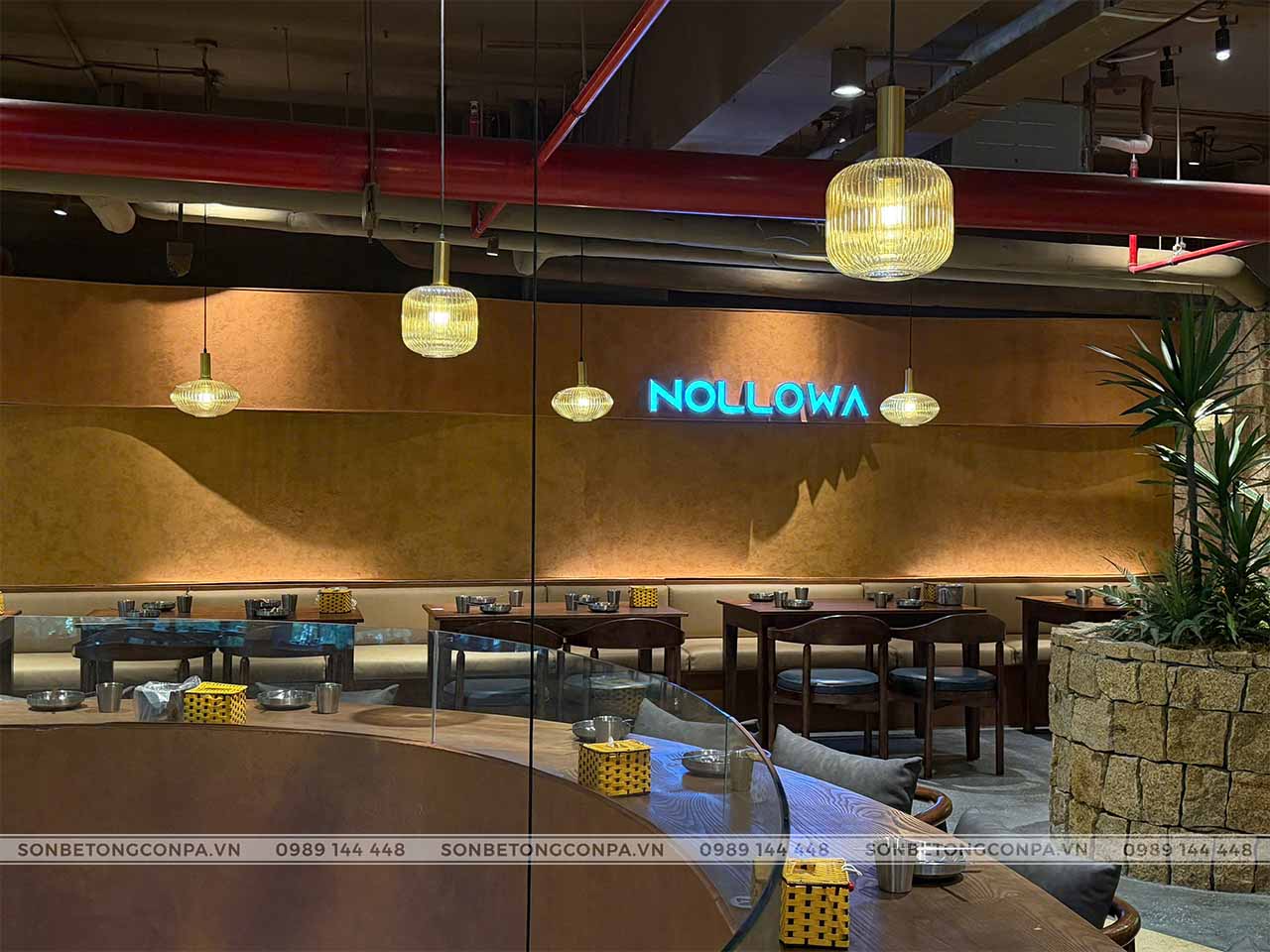 Khám phá ẩm thực tại nhà hàng Nollowa Chicken