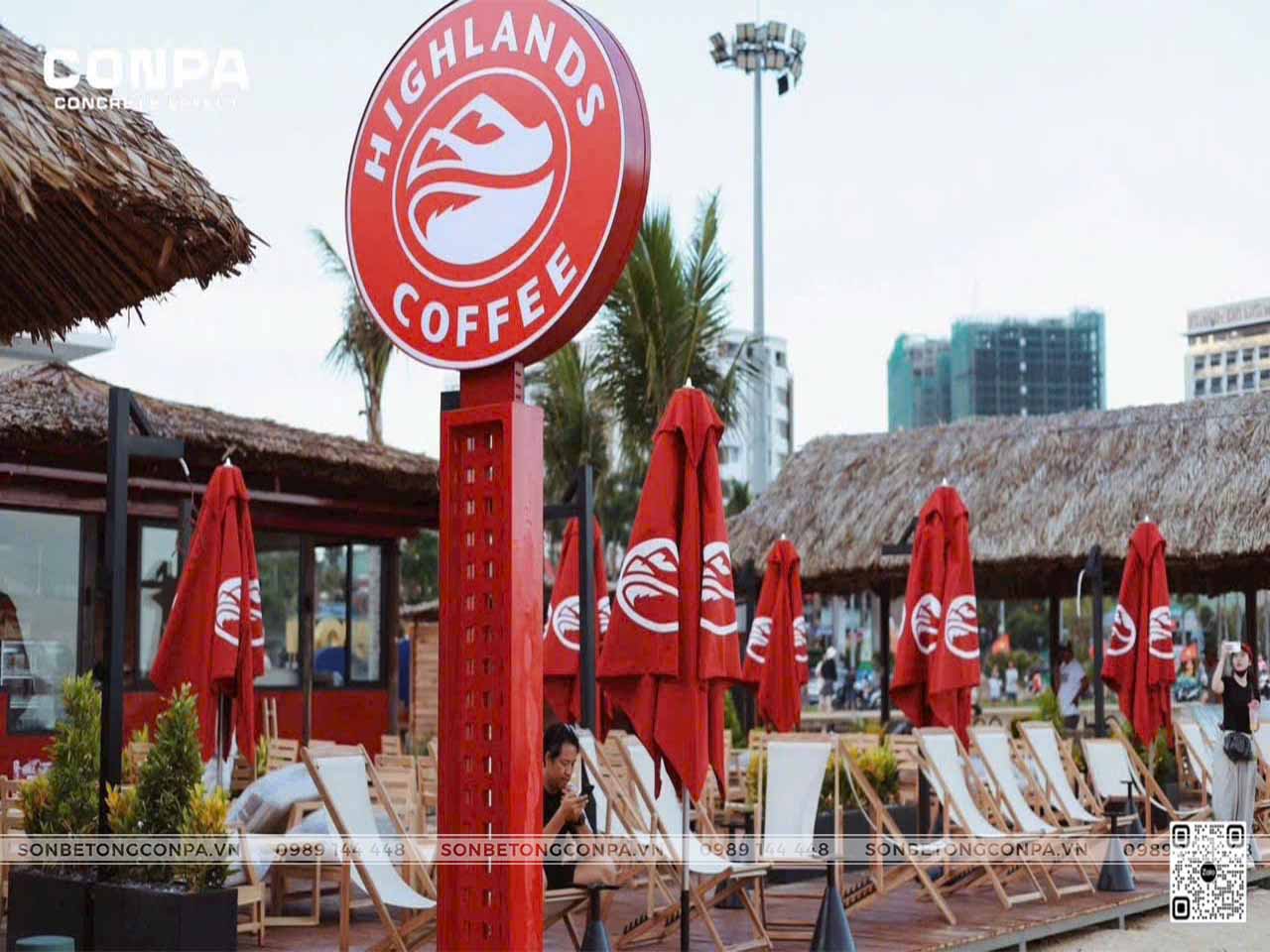 Highlands Coffee Xuân Diệu - Quy Nhơn Không gian quán Highlands coffee Xuân Diệu