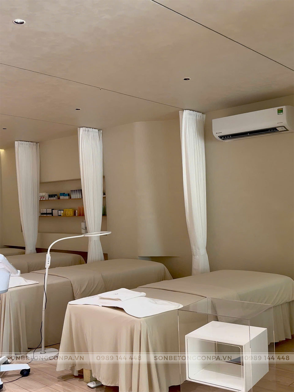 Hoàn thiện spa Đà Nẵng với sơn hiệu ứng Conpa Trang thiết bị tại spa ĐN hiện đại