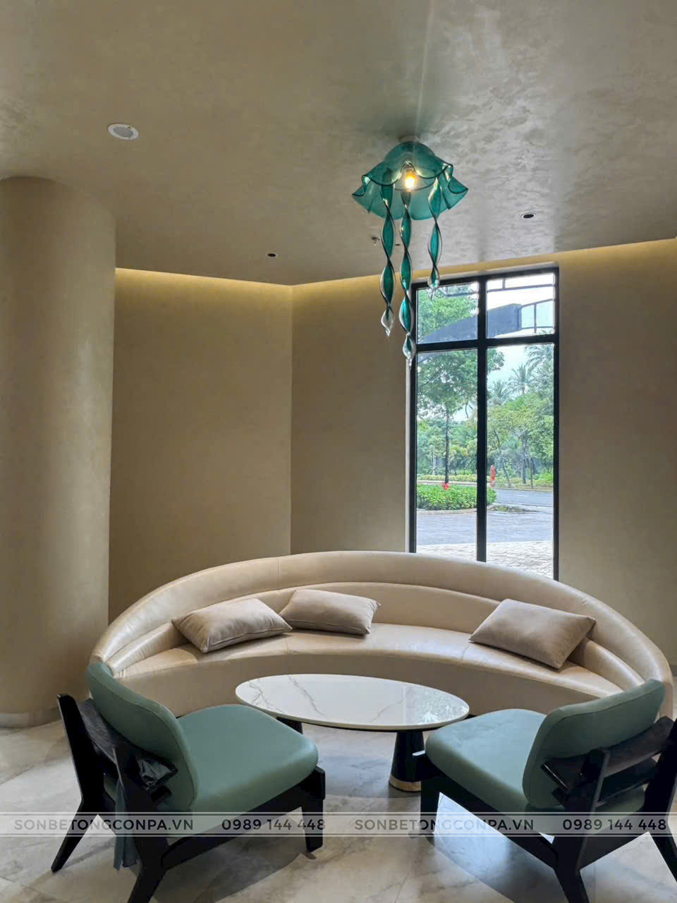 Amérys Boutique Hotel Phú Quốc Khu vực khách ngồi tại Amérys Hotel tinh tế