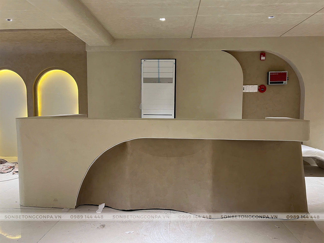 Quầy lễ tân khách sạn Siena Ocean Suite